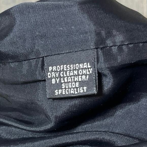 VTG Linda Allard Ellen Tracy Genuine Leather Mini Skirt Black Front Slit Size 6P - Picture 6 of 8